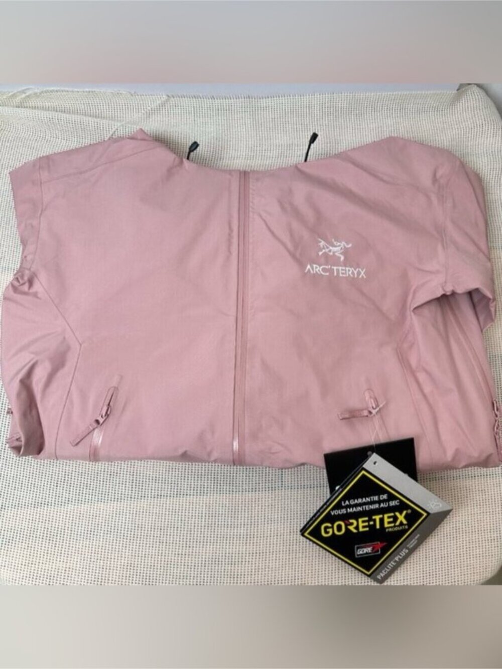 Arcteryx Women's  Solid Color Casual Sports Hooded Hard Shell Jacket